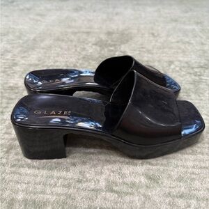 Glaze Women's Glossy Black Mules